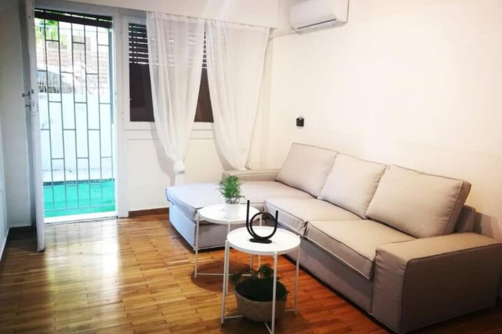 Apartment With Private Patio Athen Exterior foto