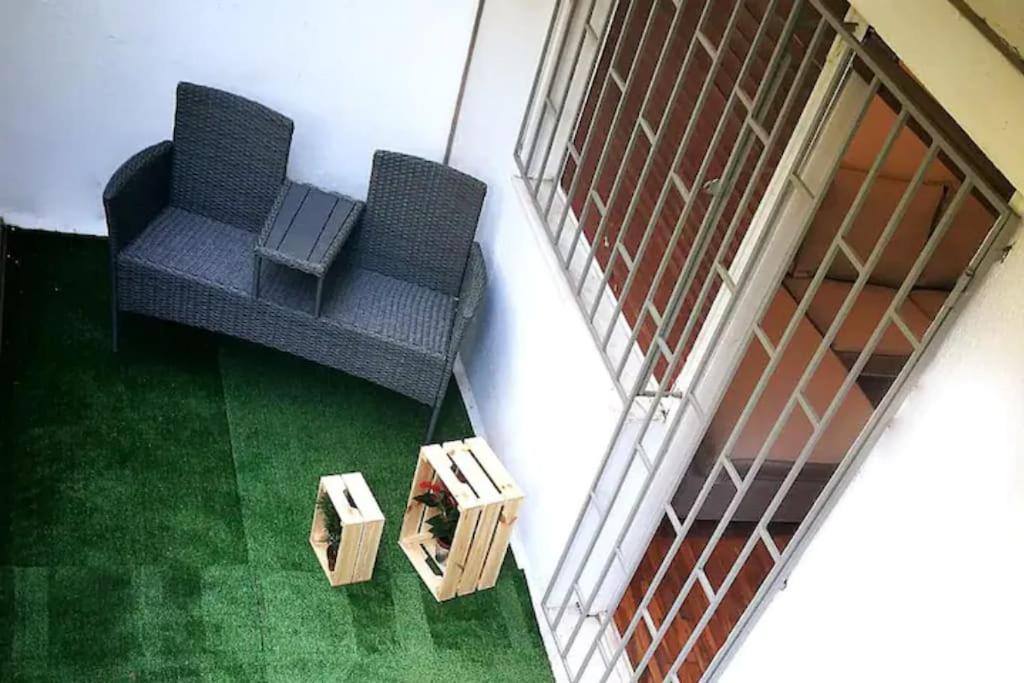 Apartment With Private Patio Athen Exterior foto